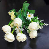 Buchet Decorativ cu Bujori Albi și Margarete – Flori Artificiale din Material Textil